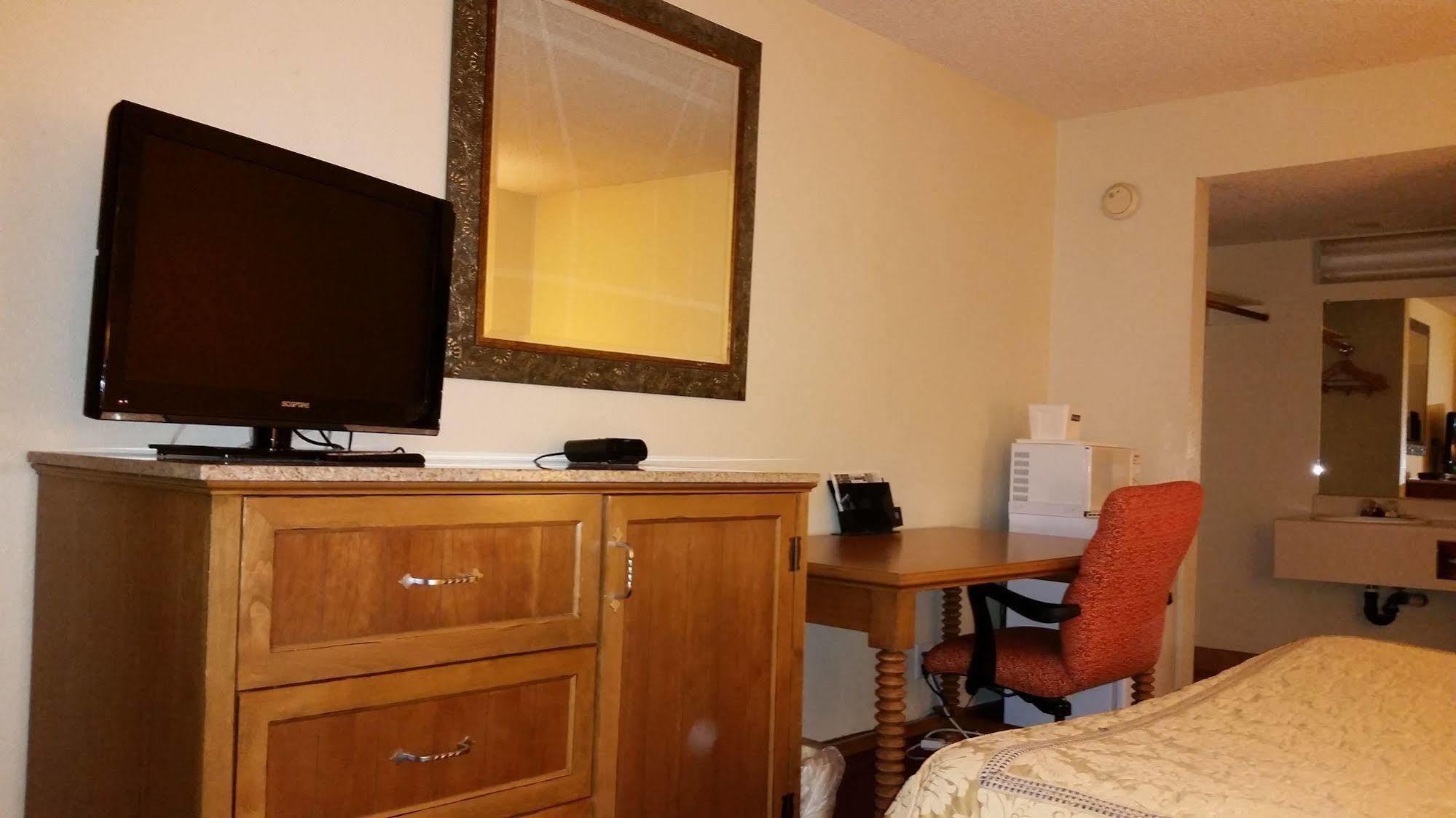 Hotel Europa Ridgecrest Buitenkant foto